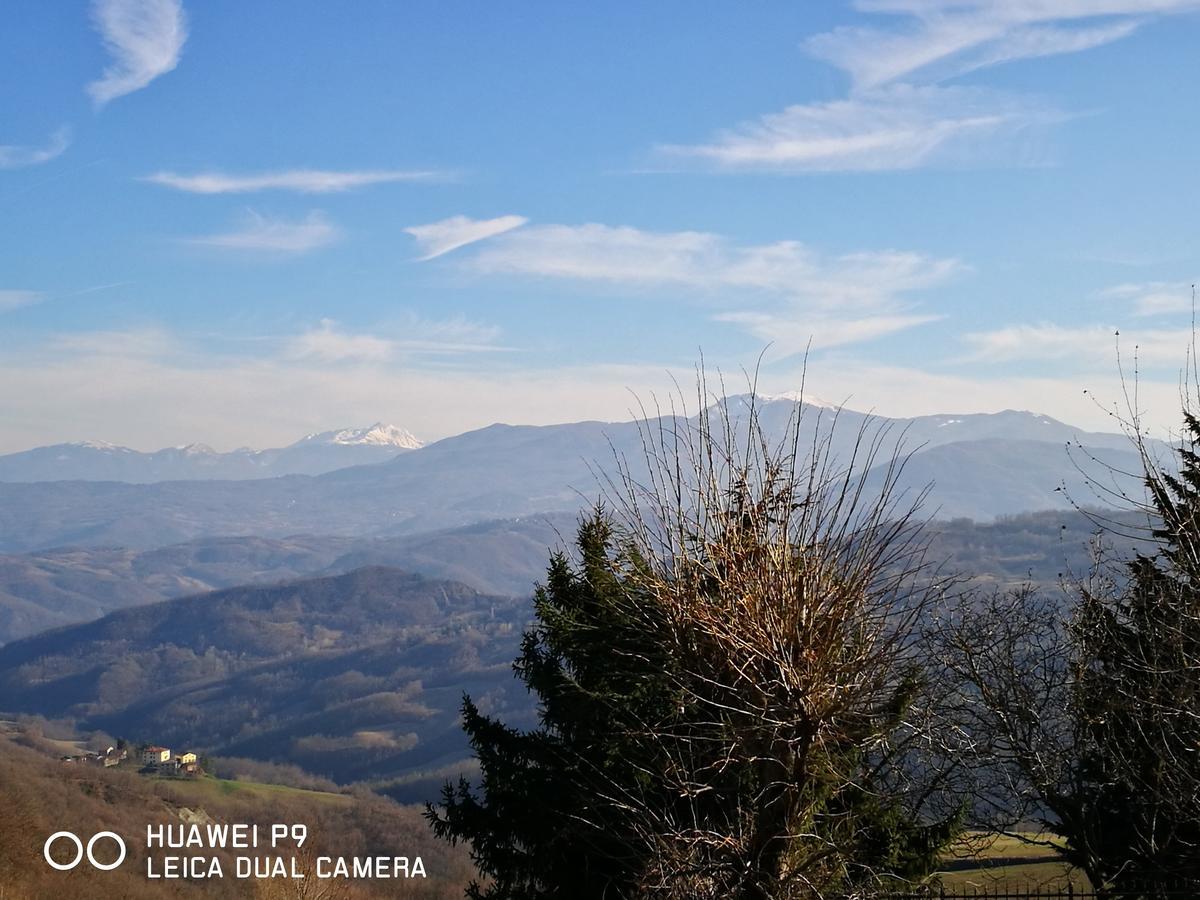 Locanda Della Pieve Tizzano Val Parma Eksteriør billede