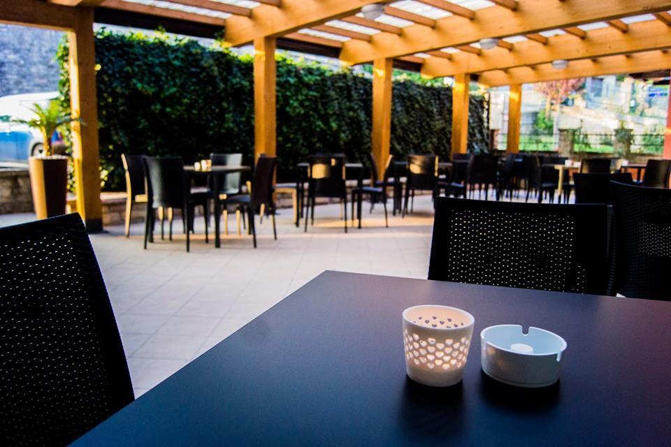 Locanda Della Pieve Tizzano Val Parma Eksteriør billede